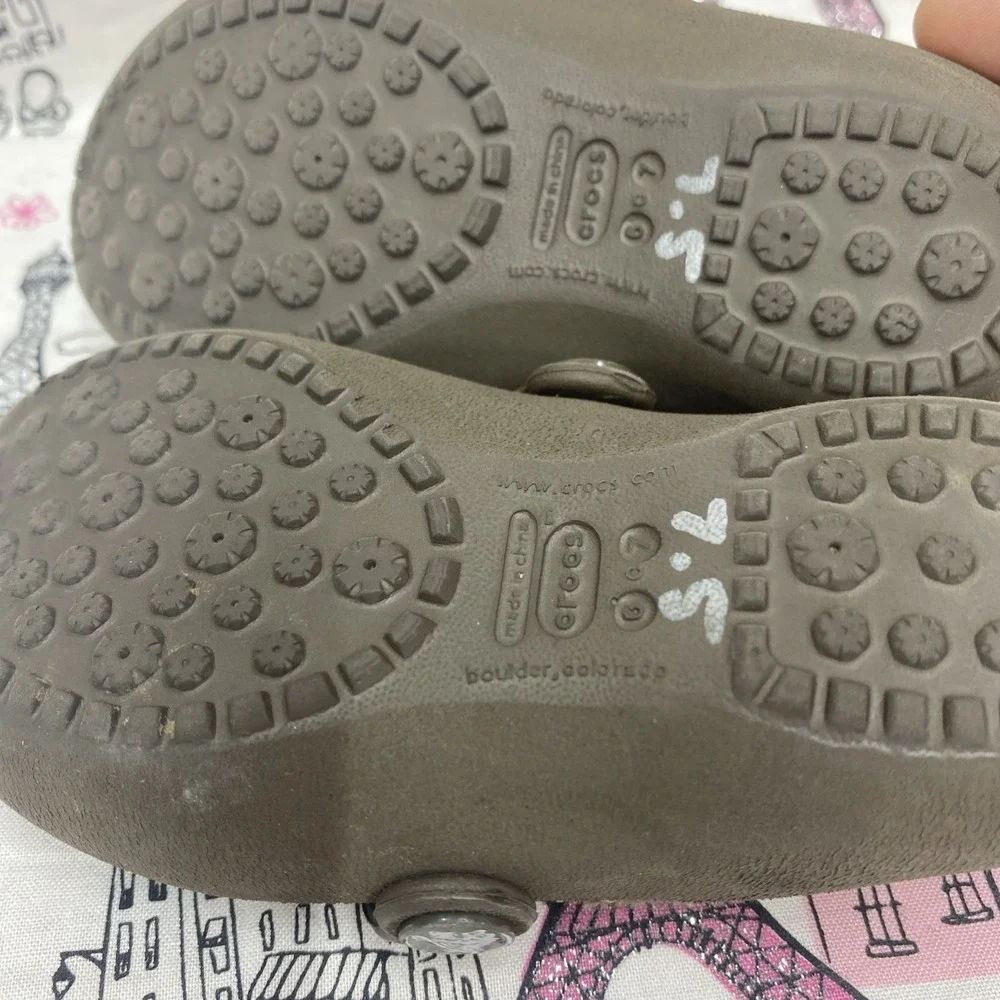 Crocs Fur Lined Mary Janes Sandals Shoes Girls Size 6 7 Toddler